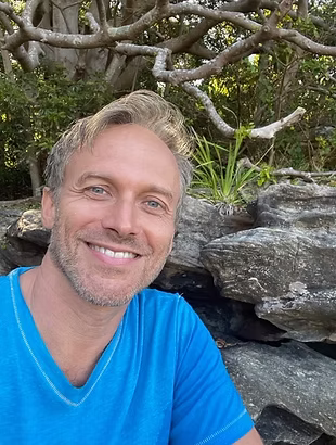 Jason Holley.jpeg